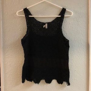 Black Lace Scalloped Hem Tank Top